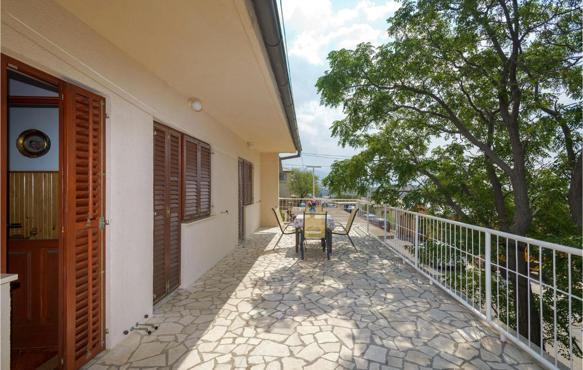 3 Bedroom Beautiful Apartment In Senj Senj  Exterior foto